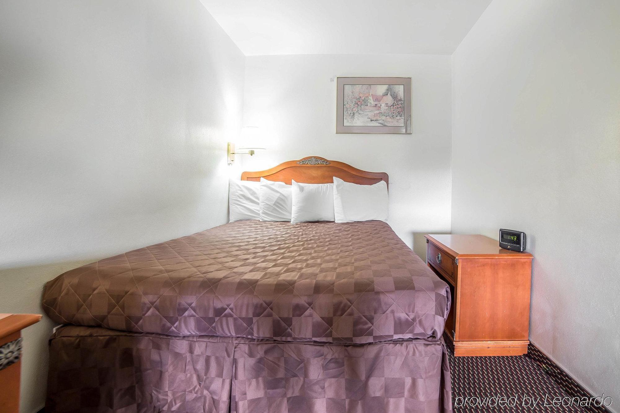Oyo Hotel Pendleton Or Downtown エクステリア 写真